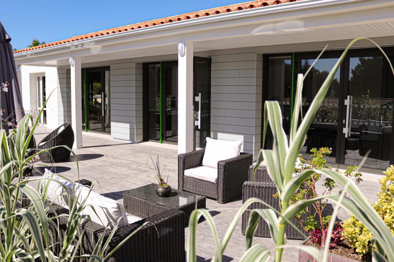 Village Vacances De Chantonnay Eksteriør bilde