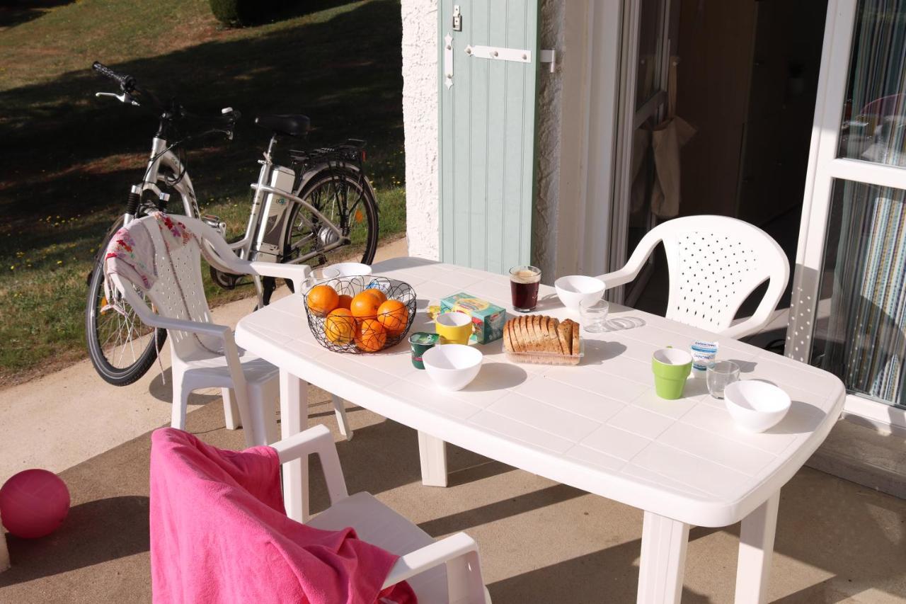 Village Vacances De Chantonnay Eksteriør bilde